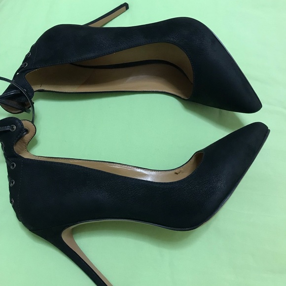 Nine West Lace Up Ankle Black  Cute Heels - Picture 6 of 6